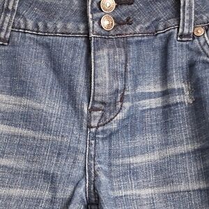 Delila's Bailey Denim Cut Off Shorts   Size 7/8